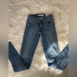 Levi’s skinny jeans